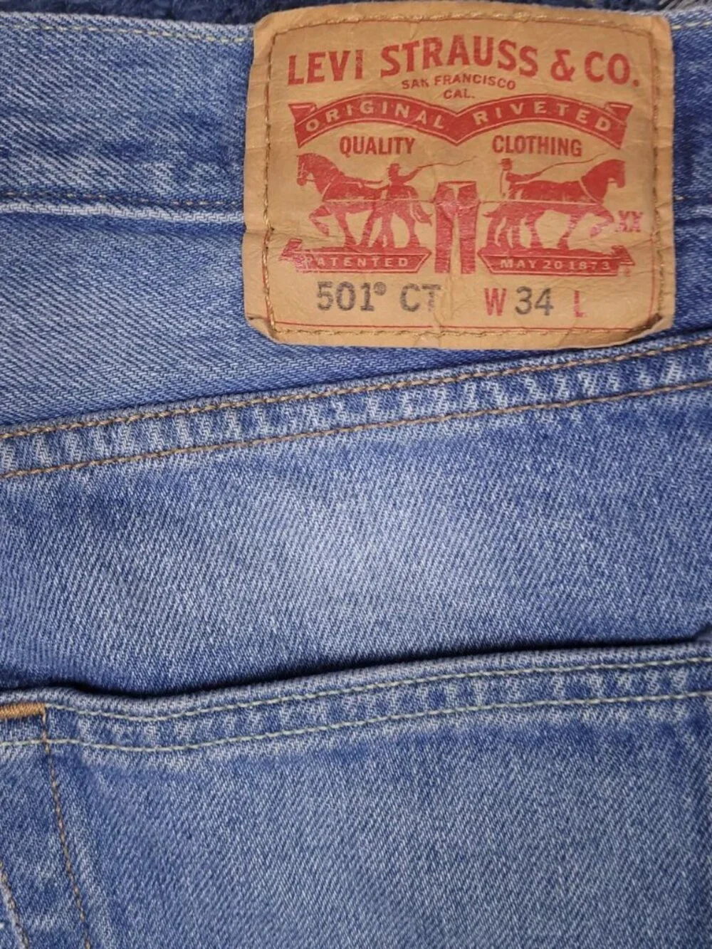 Levi 501 cutoff fringe blue denim shorts jorts
